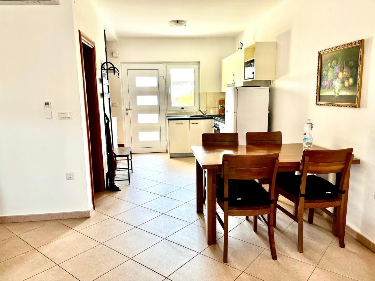 Dija Riva 2 Apartamento Tar-Vabriga Exterior foto