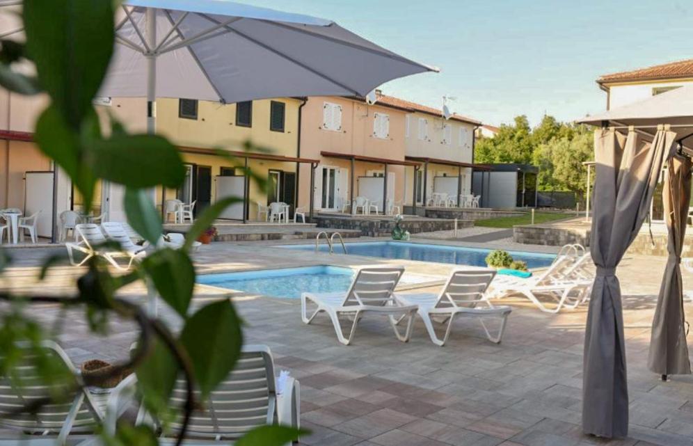 Dija Riva 2 Apartamento Tar-Vabriga Exterior foto
